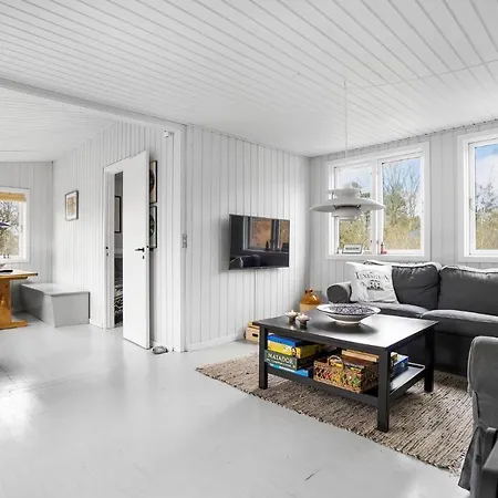 3 Bedroom Stunning In Nykobing Sj